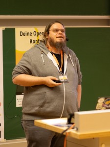 Harald Schwab: Secure Boot und Linux - Geht doch (garnicht?) - © Johannes Teichert