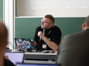 Michael Kromer: Digitale Souveränität zum Anfassen mit grommunio – von Grund auf - © Johannes Teichert