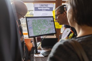 OpenStreetMap Infostand - © Johannes Teichert